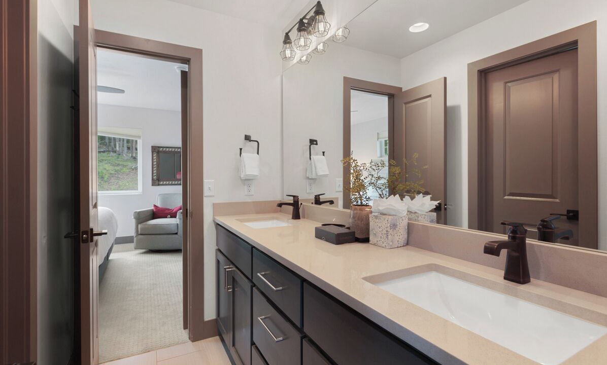 Photo of Bathroom in Woodmoor