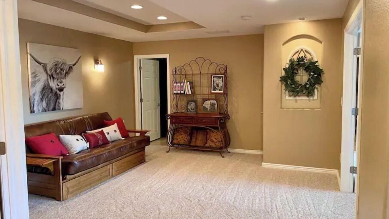 Photo of Livingroom in Larkspur