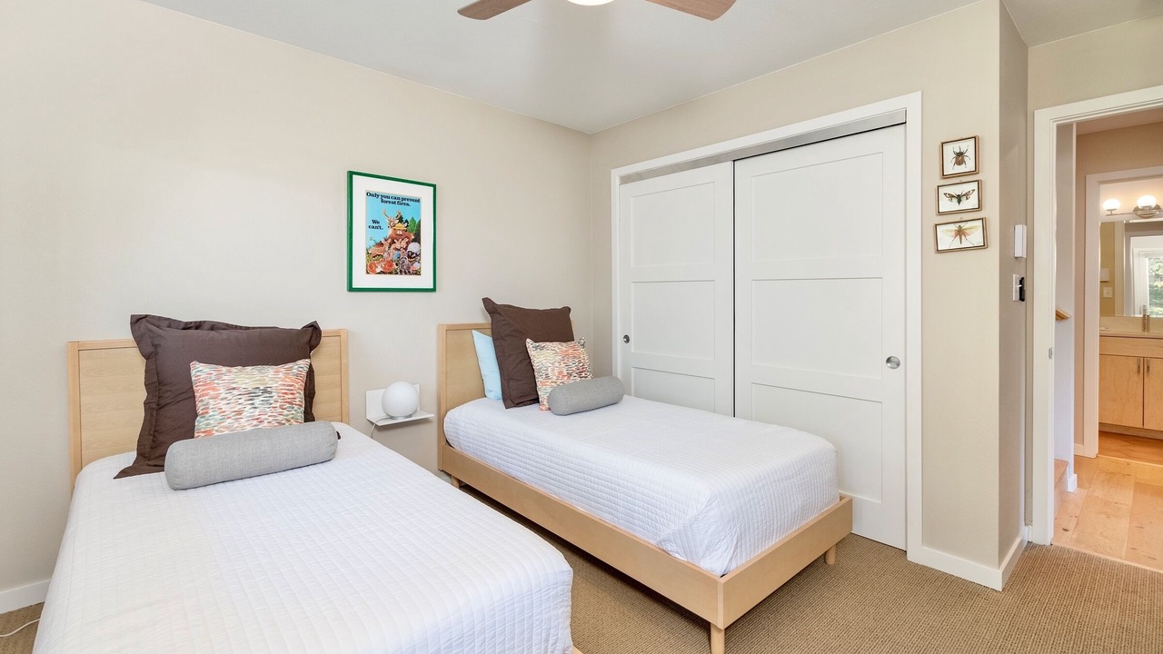 Photo of Bedroom in Windcliff Estates