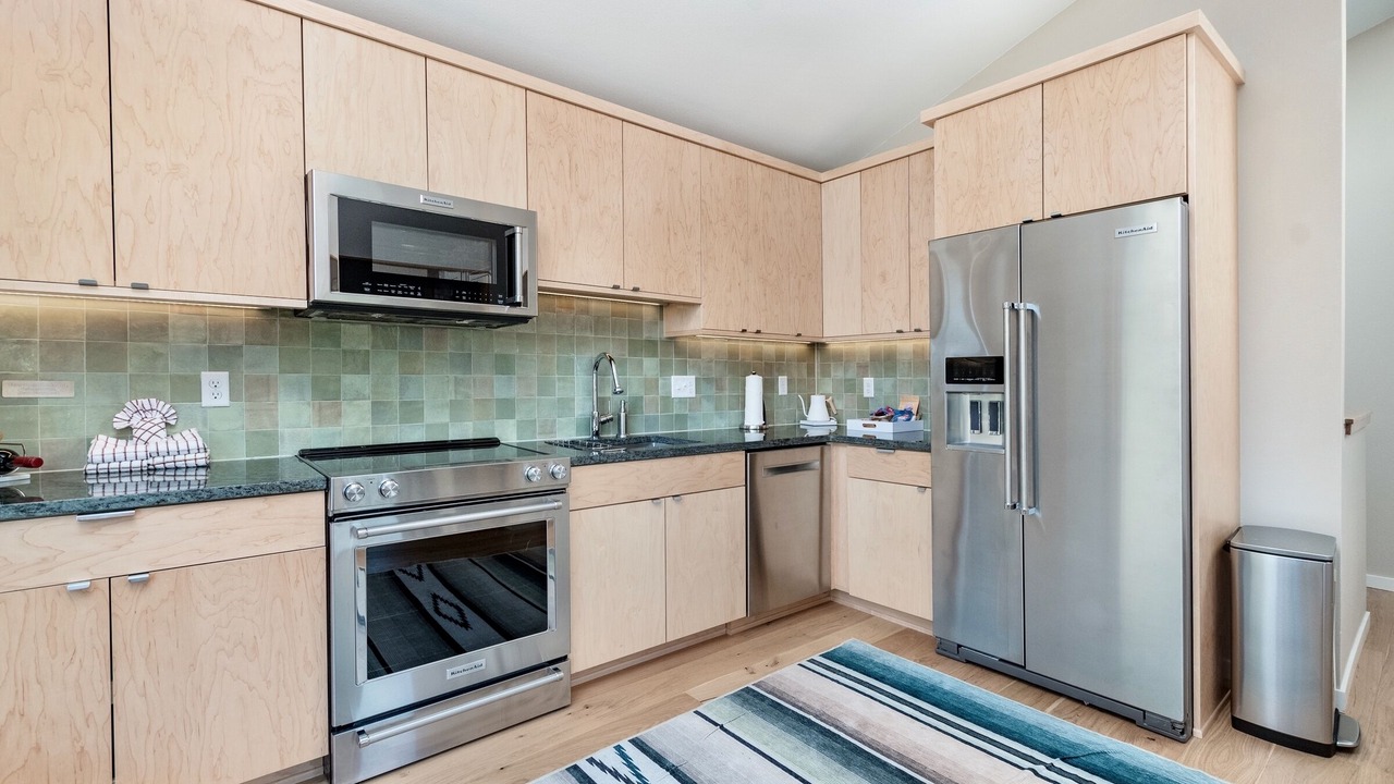 Photo of Kitchen in Windcliff Estates