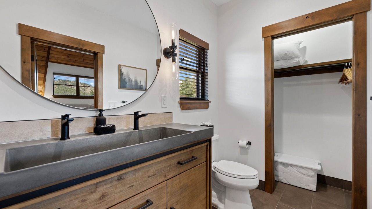 Photo of Bathroom in Estes Park