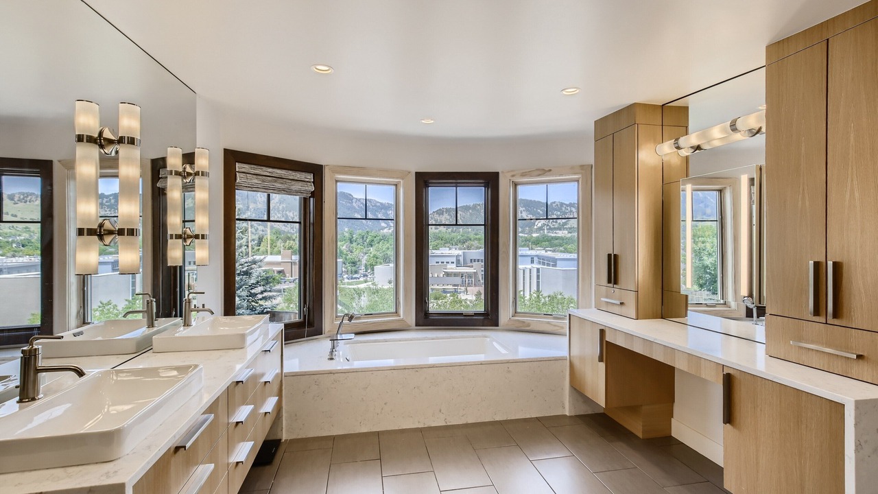 Photo of Bathroom in Central Boulder