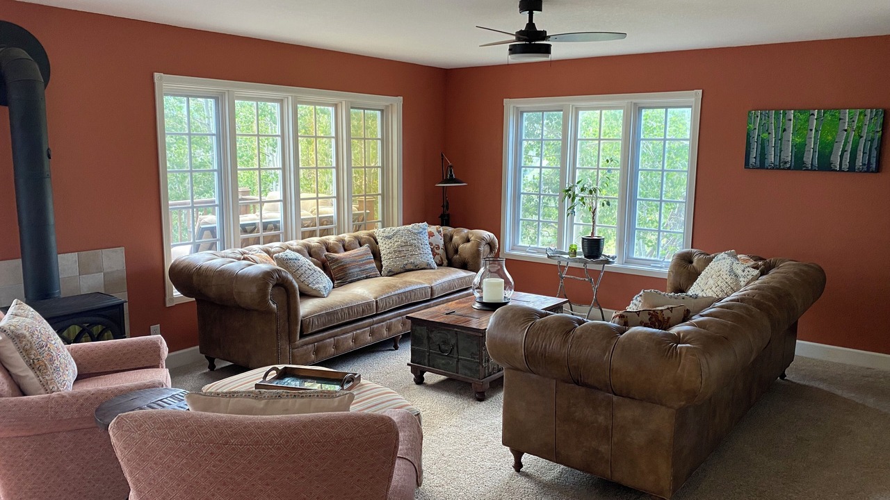 Photo of Livingroom in Crested Butte South