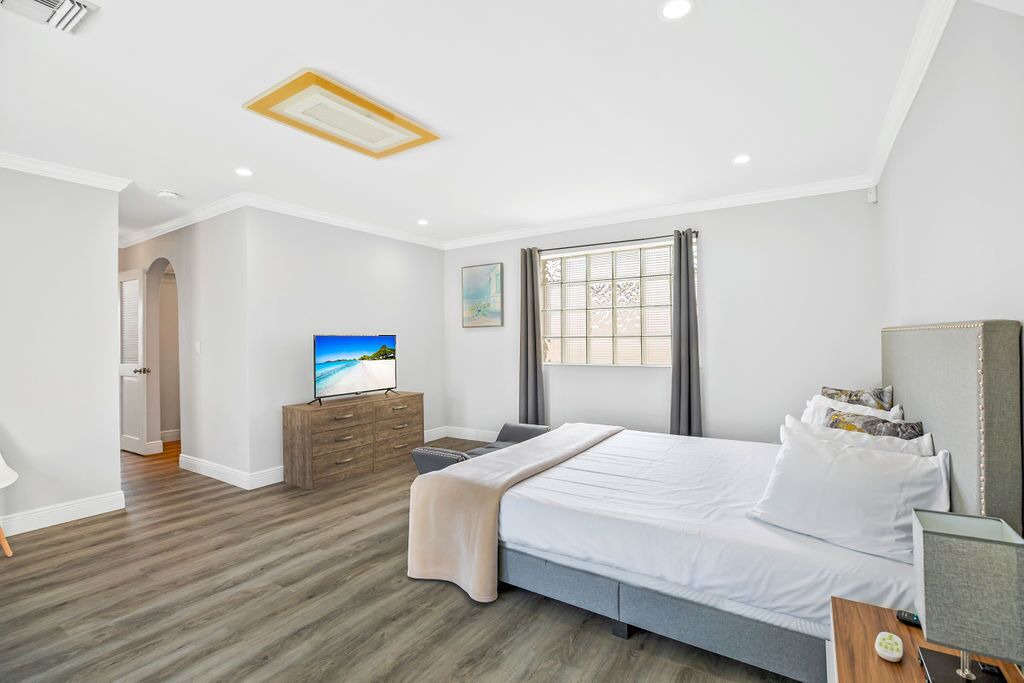 Photo of Bedroom in Coral Ridge Isles