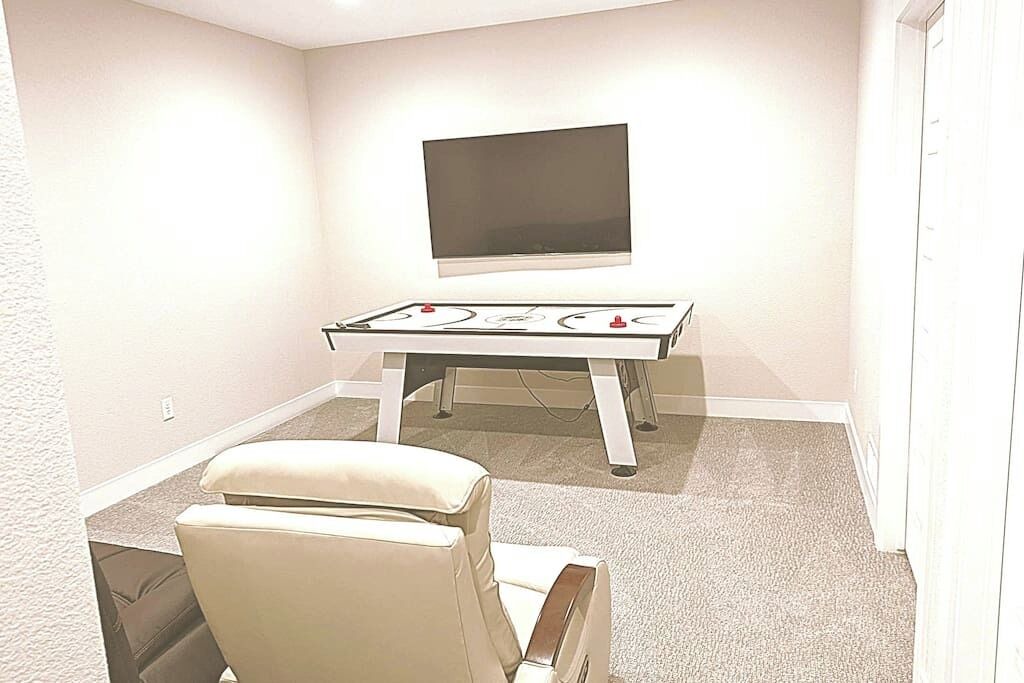 Photo of Bedroom in Old Town North