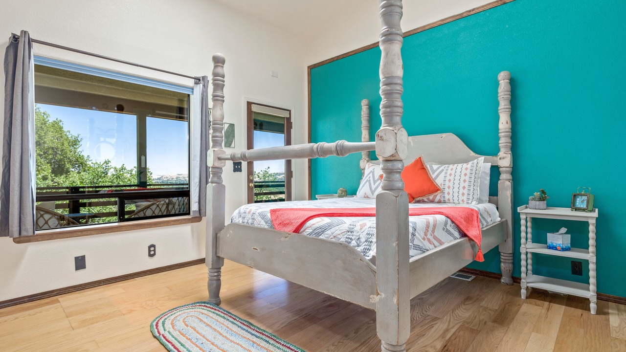 Photo of Bedroom in Atascadero