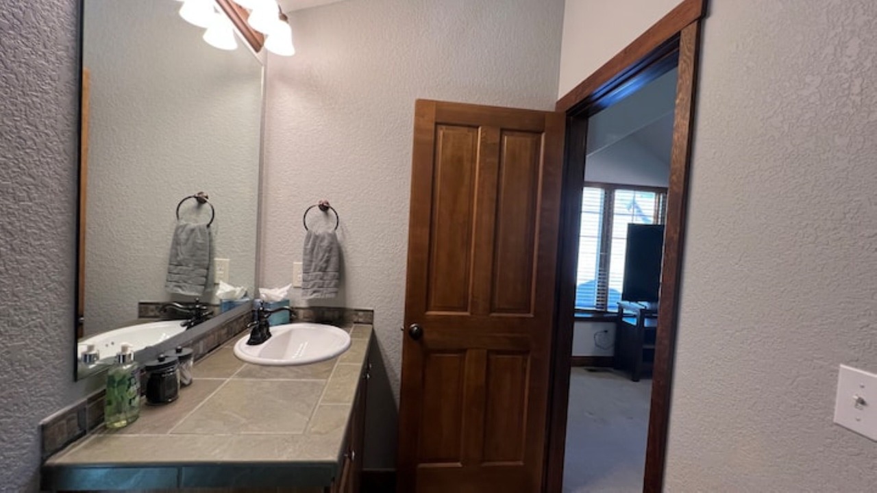 Photo of Bathroom in Rendezvous