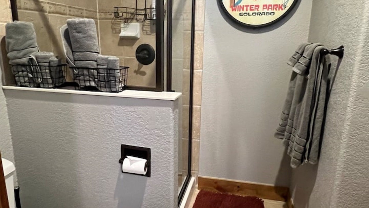 Photo of Bathroom in Rendezvous