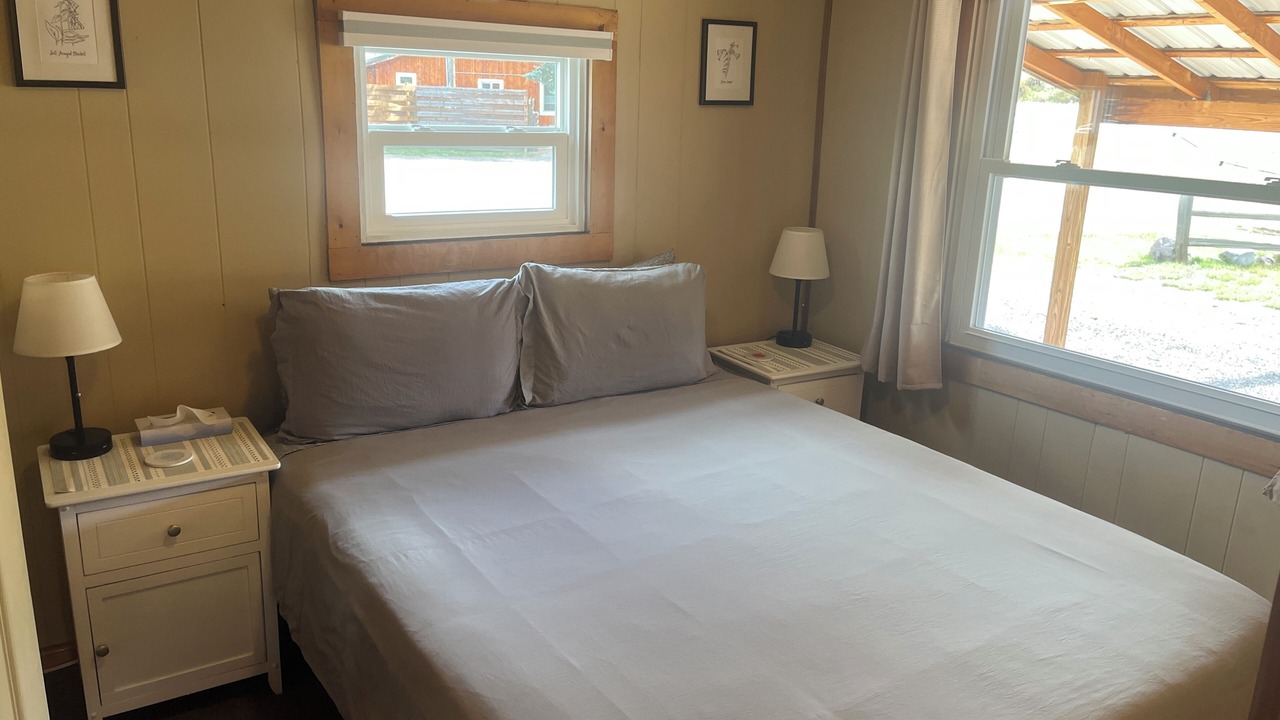 Photo of Bedroom in South Fork