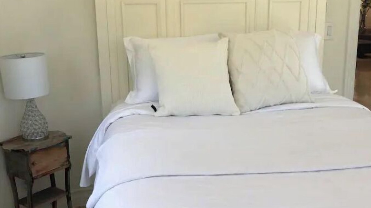 Photo of Bedroom in Laguna Beach