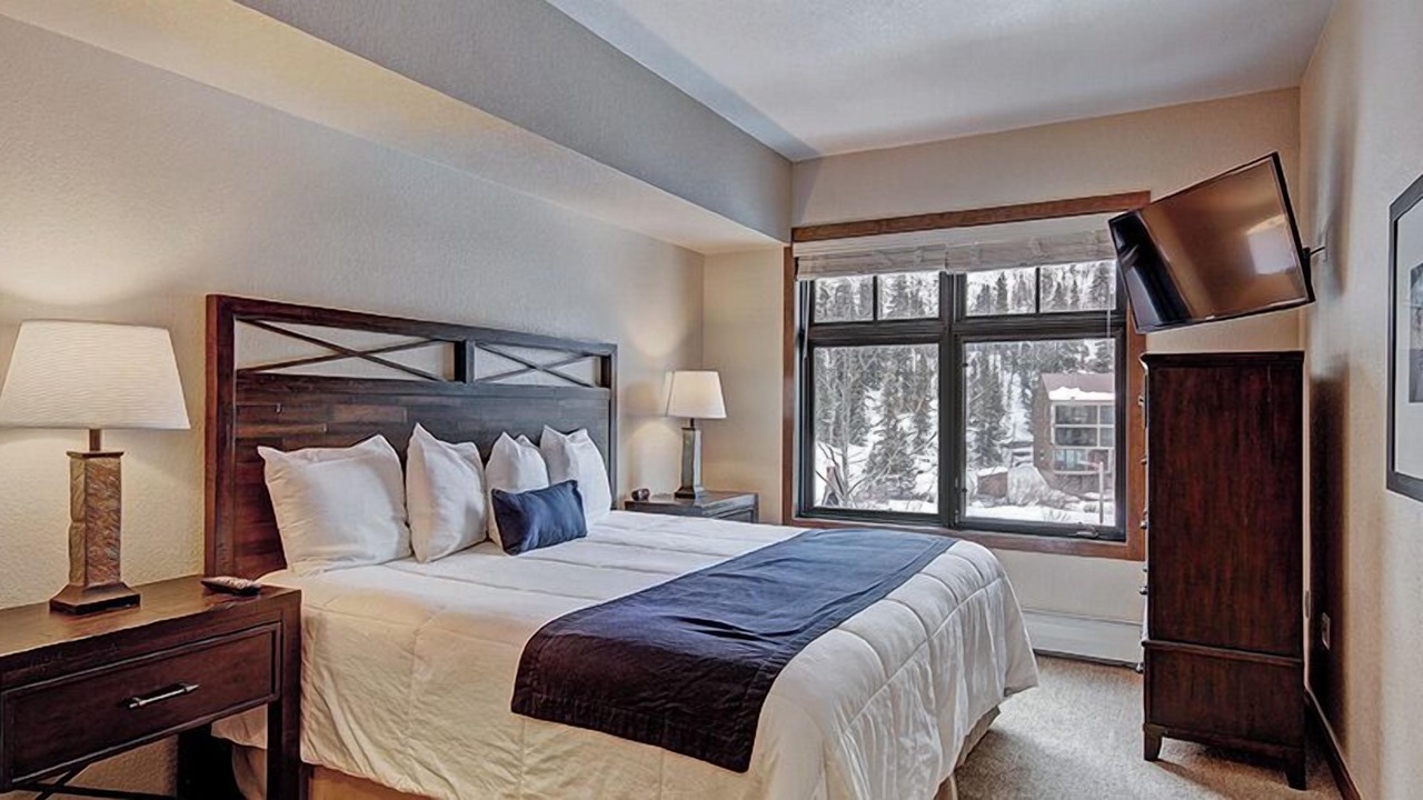Photo of Bedroom in Copper Mountain Village