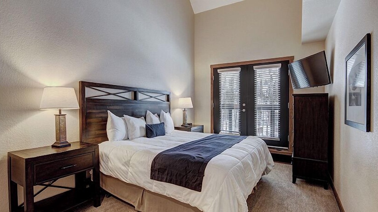 Photo of Bedroom in Copper Mountain Village