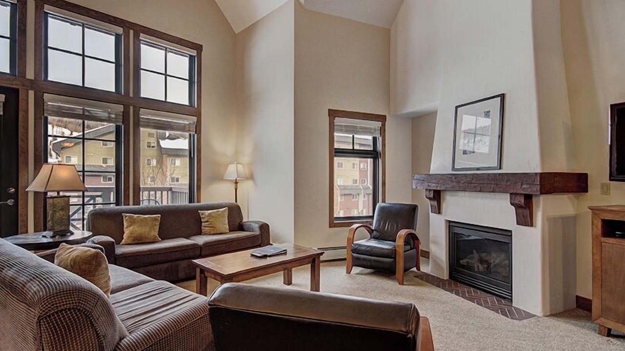Photo of Livingroom in Copper Mountain Village