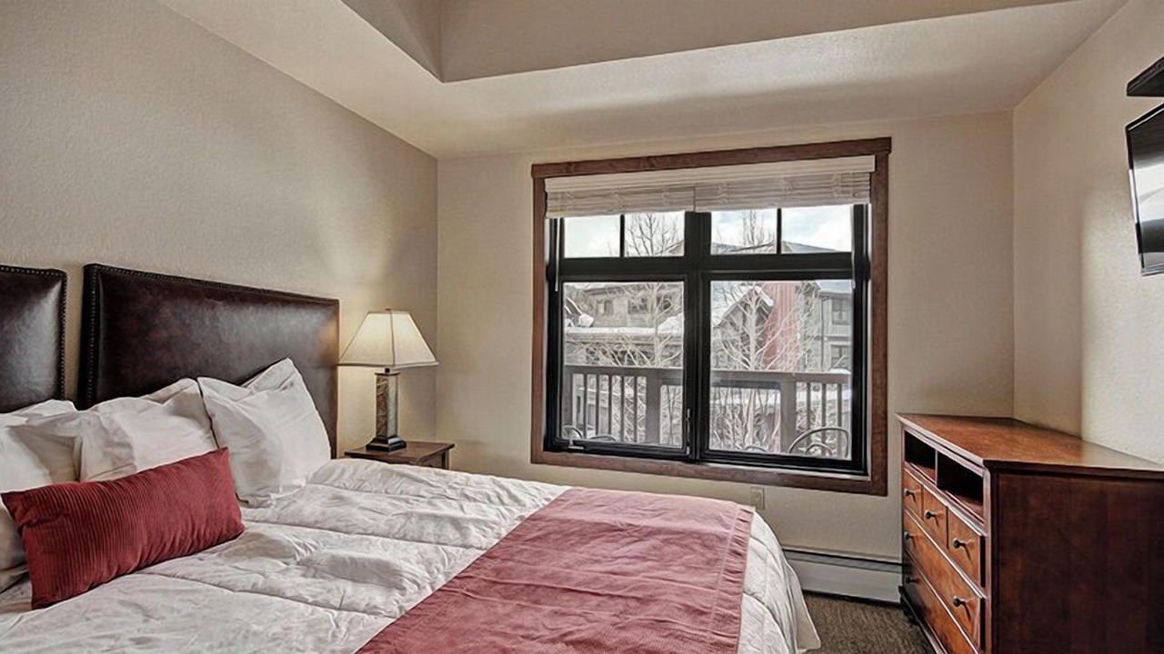 Photo of Bedroom in Copper Mountain Village