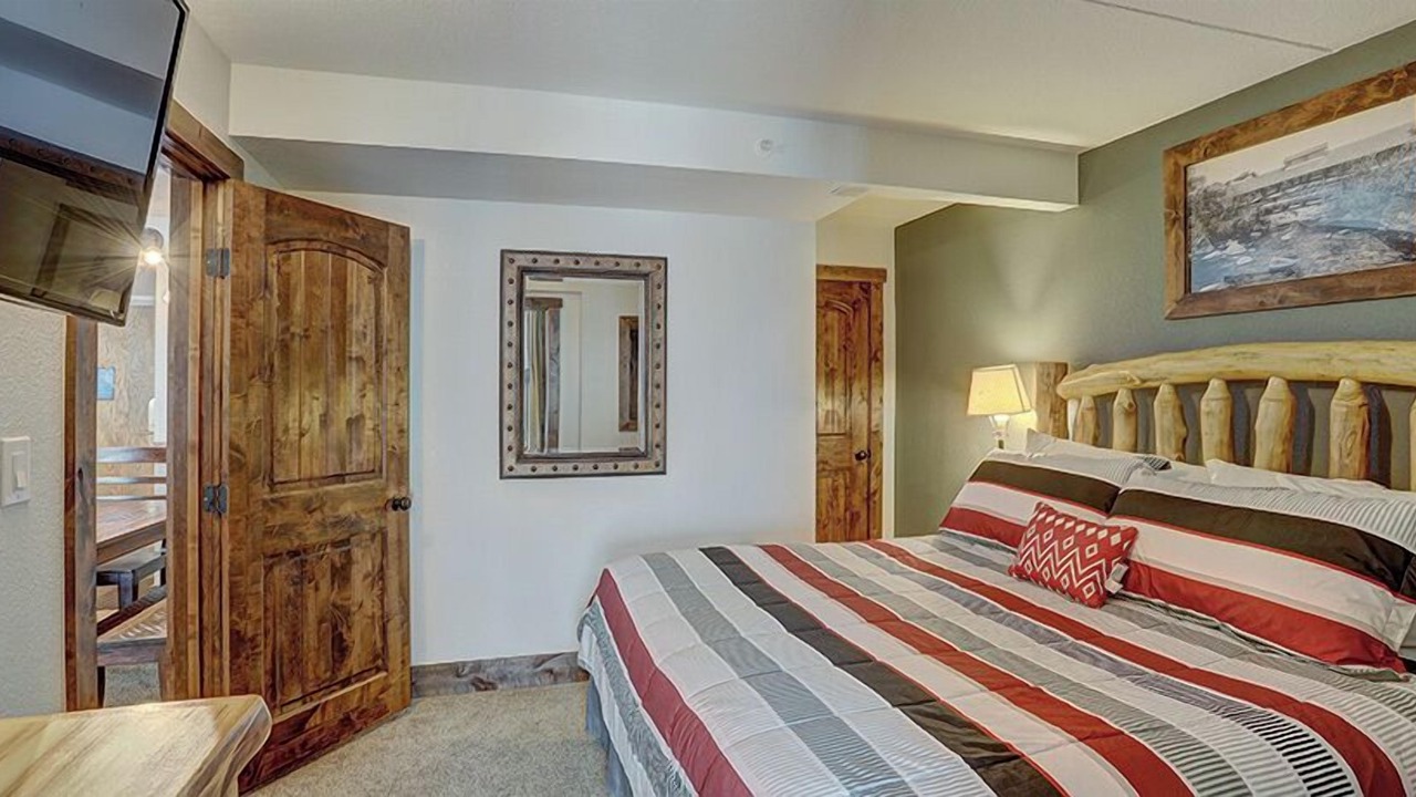Photo of Bedroom in Copper Mountain Village