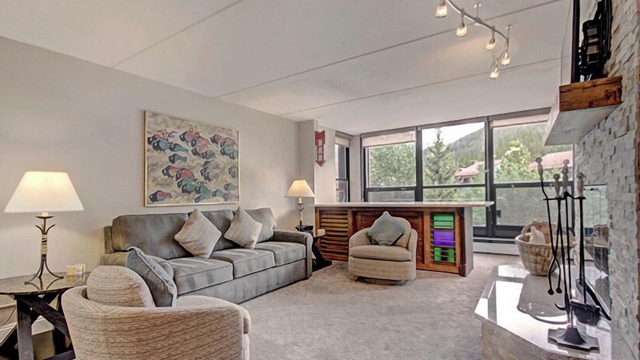 Photo of Livingroom in Copper Mountain Village