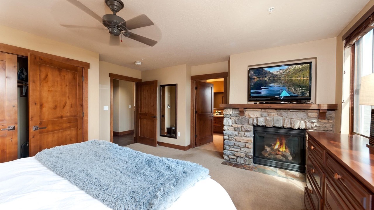 Photo of Livingroom in Purgatory