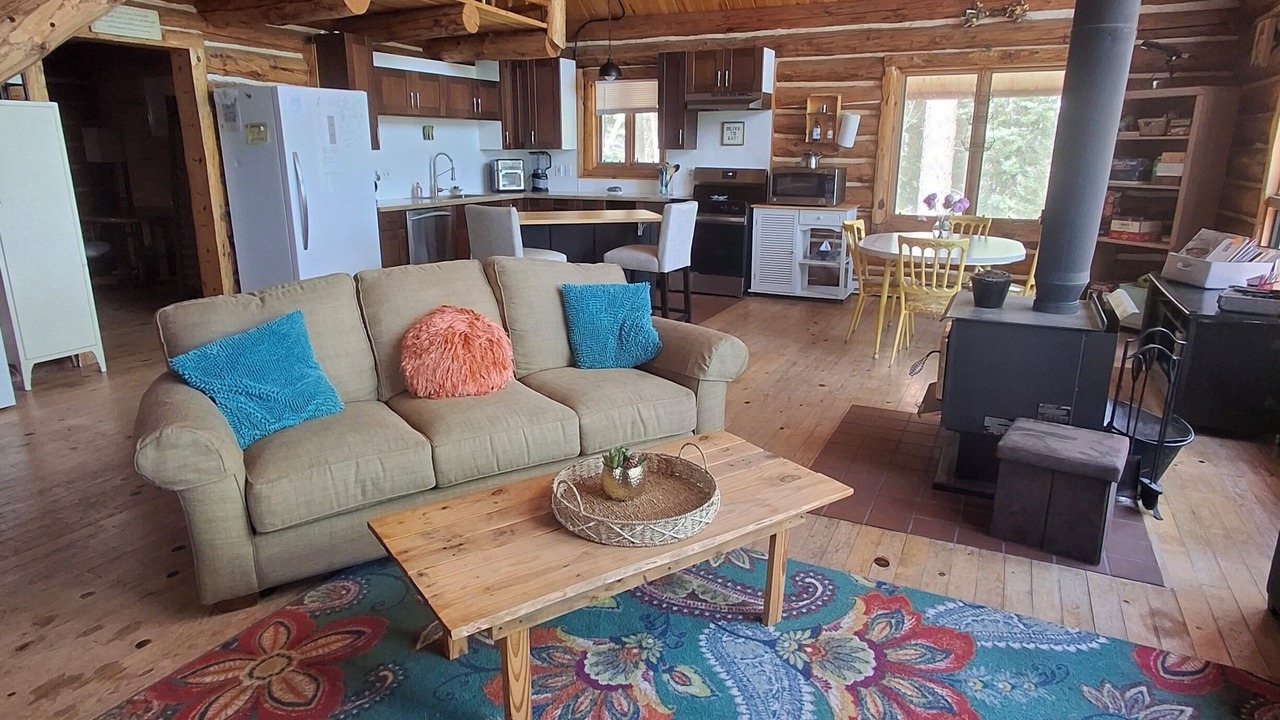 Photo of Livingroom in Cimarron