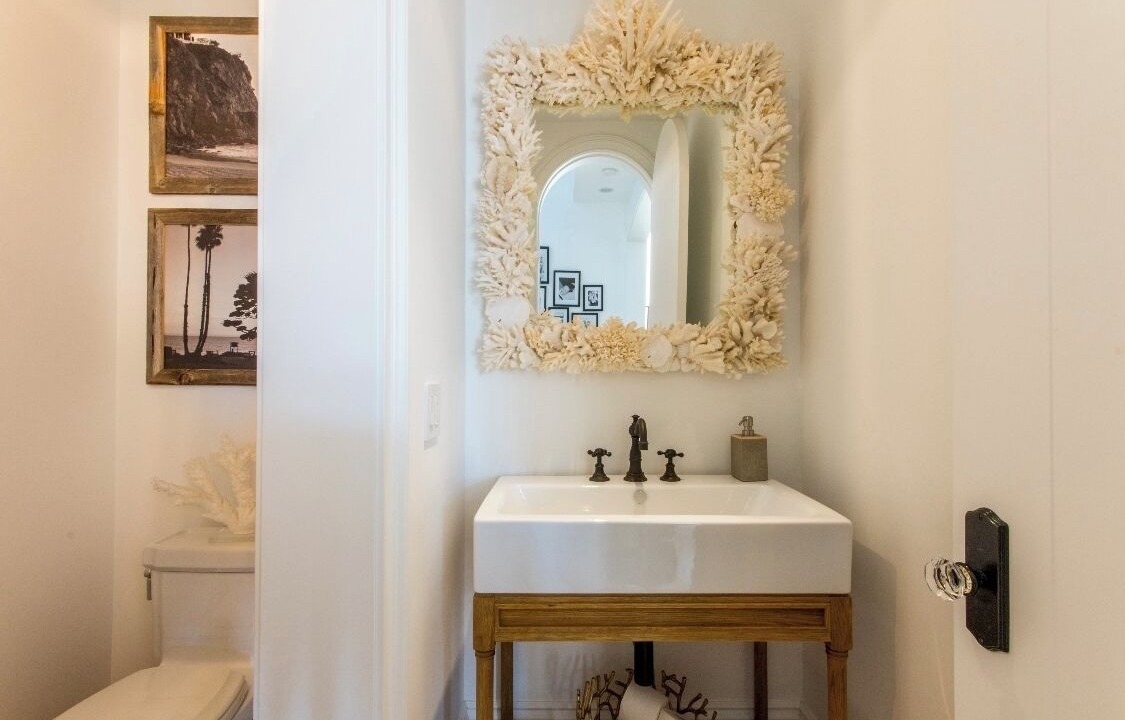 Photo of Bathroom in Laguna Beach
