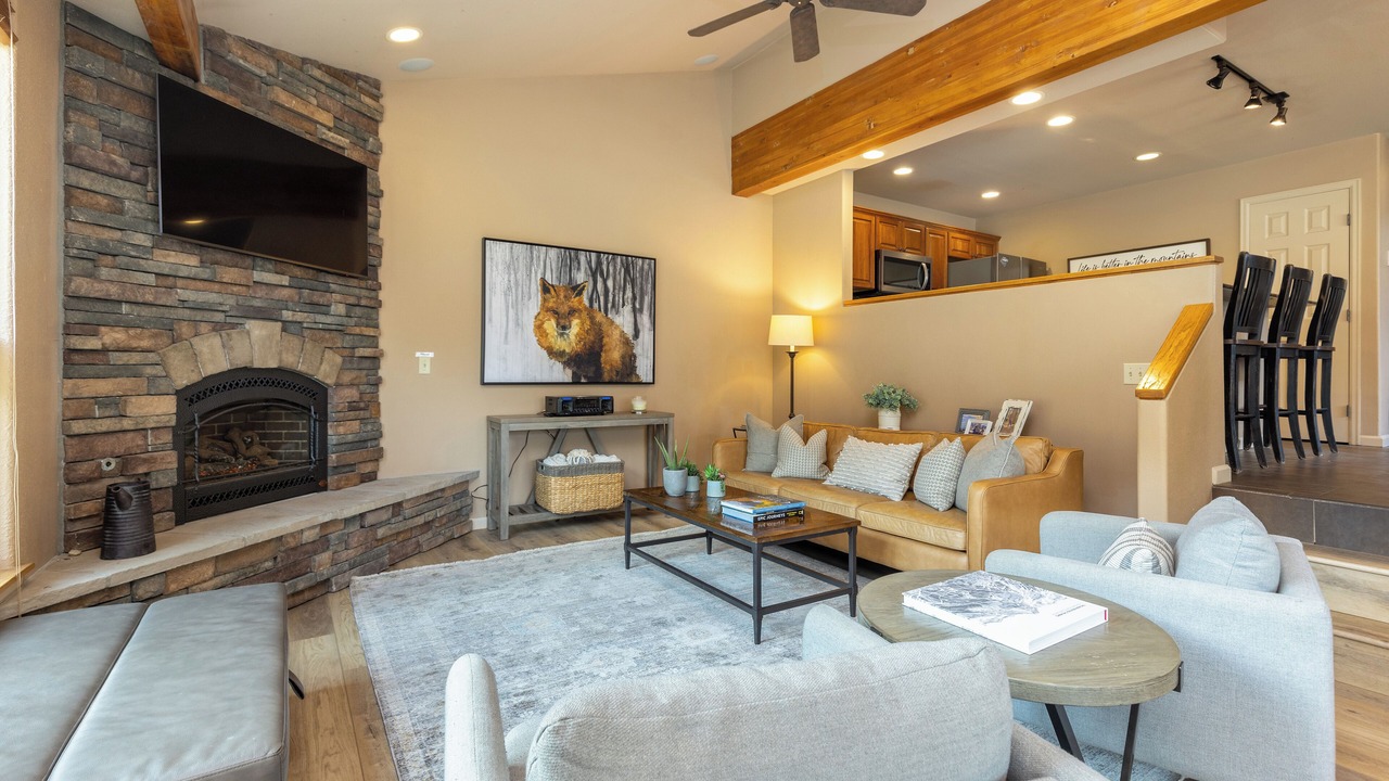 Photo of Livingroom in East Village at Copper
