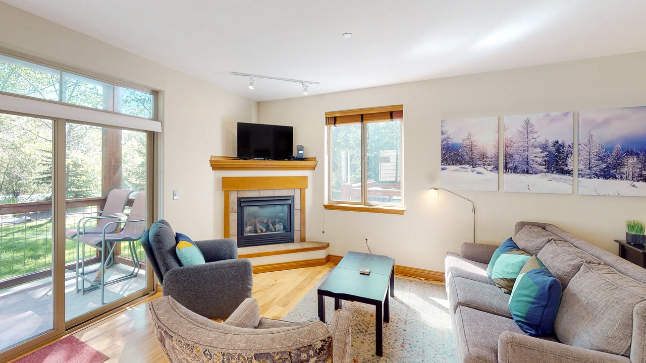 Photo of Livingroom in Willow Grove