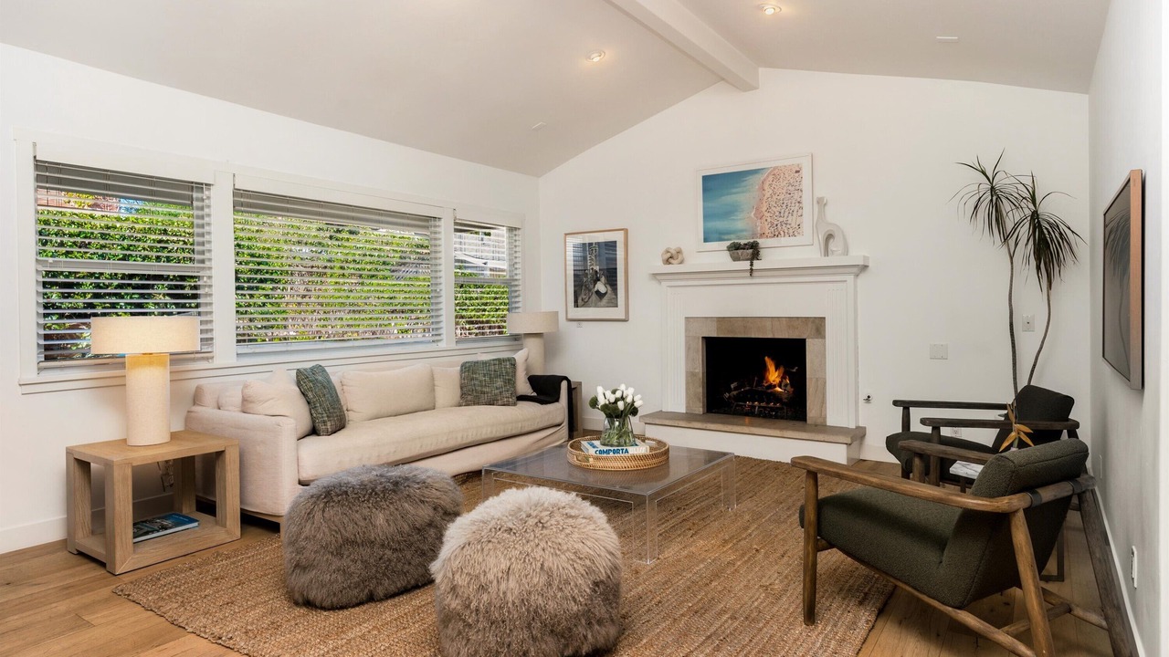 Photo of Livingroom in Montecito