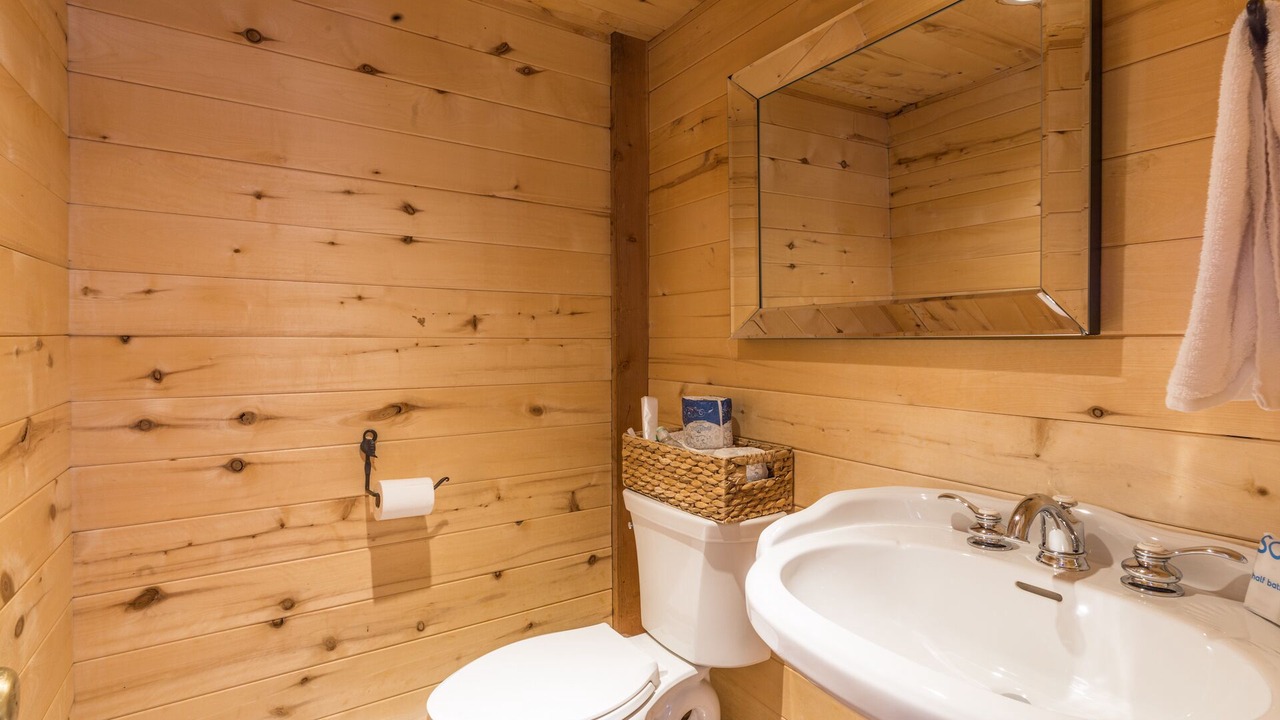 Photo of Bathroom in Pleasant Valley