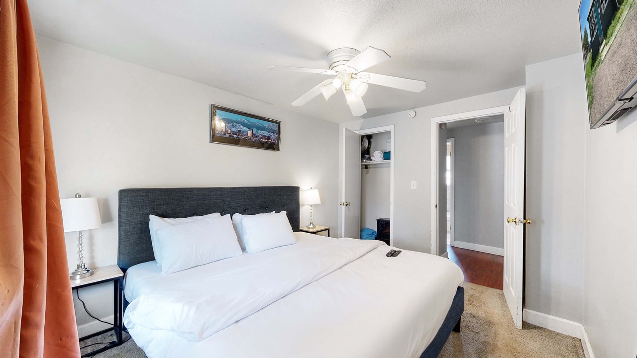 Photo of Bedroom in Dupont