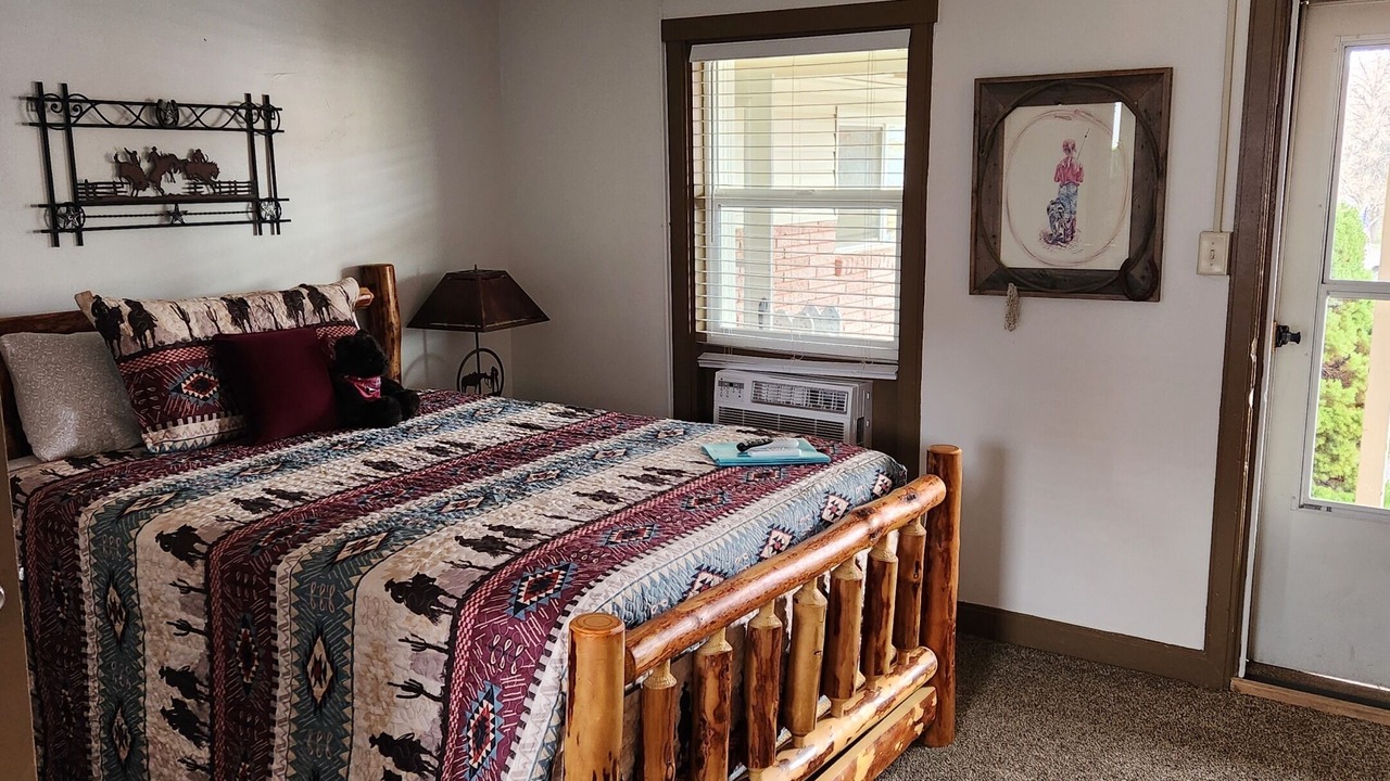 Photo of Bedroom in Escalante