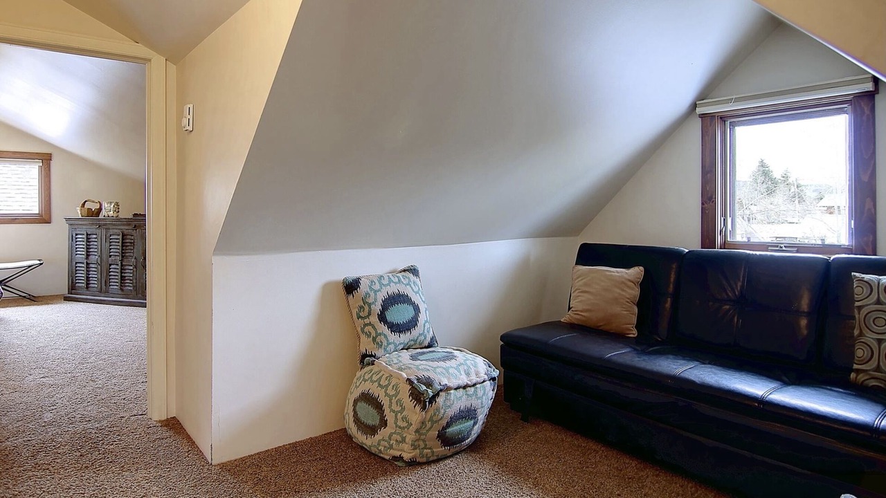 Photo of Livingroom in Old Town