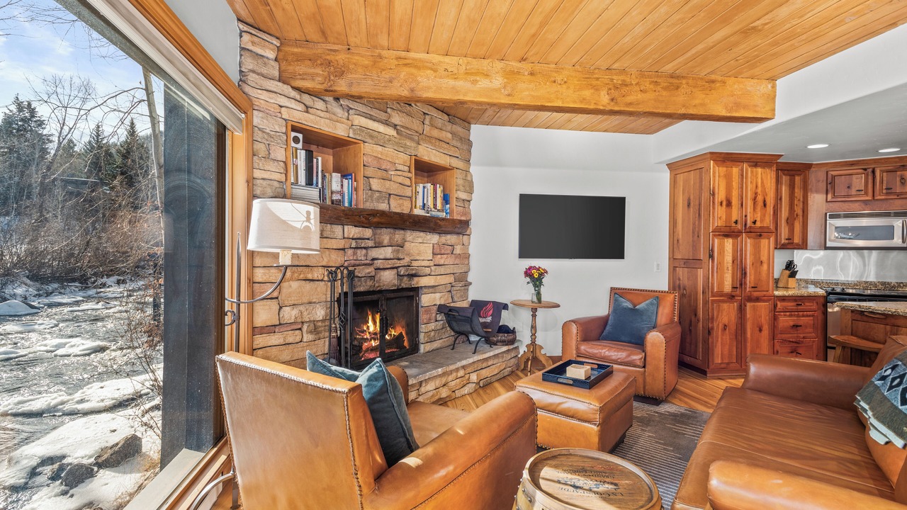 Photo of Livingroom in Aspen