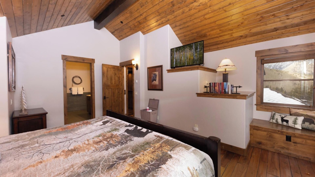Photo of Bedroom in Copper Mountain