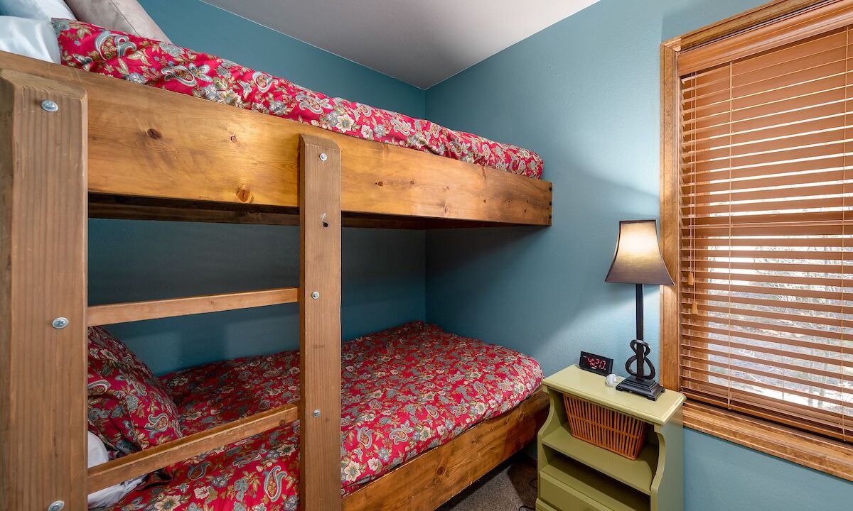 Photo of Bedroom in Baldy Mountain