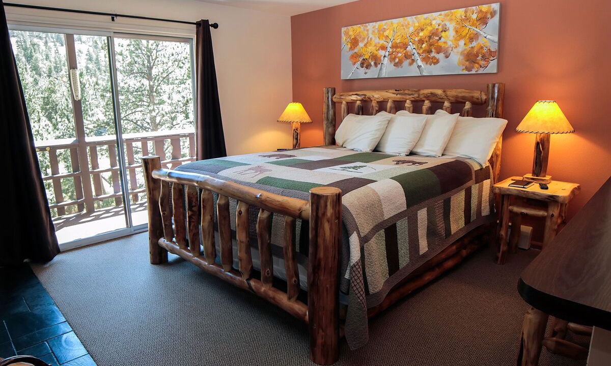 Photo of Livingroom in Estes Park