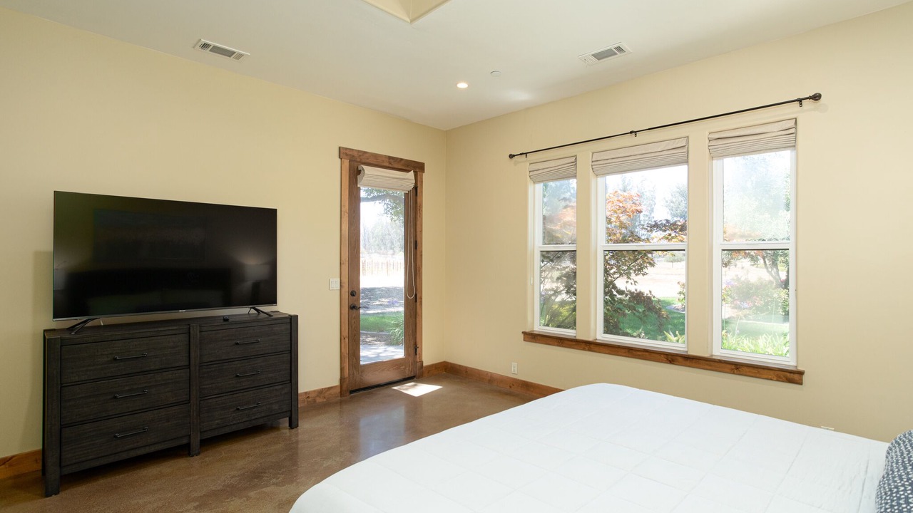 Photo of Bedroom in Callender