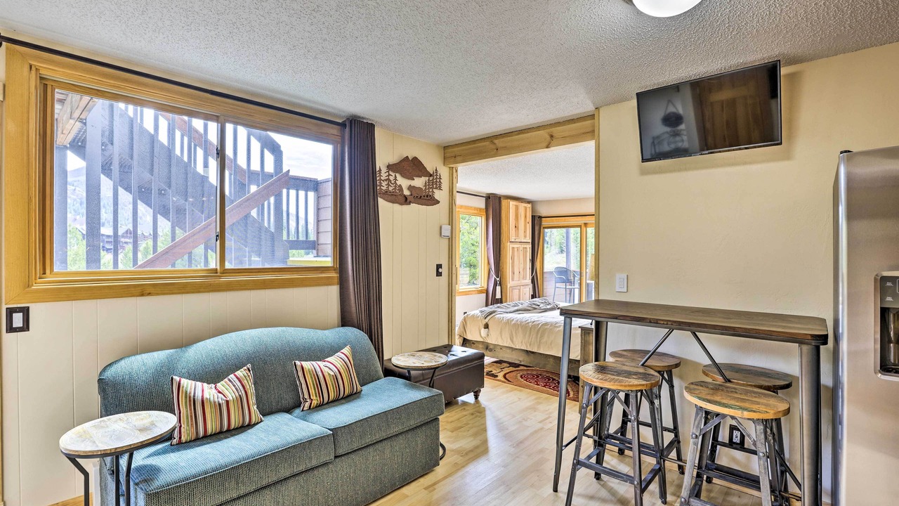 Photo of Bedroom in Mountain House