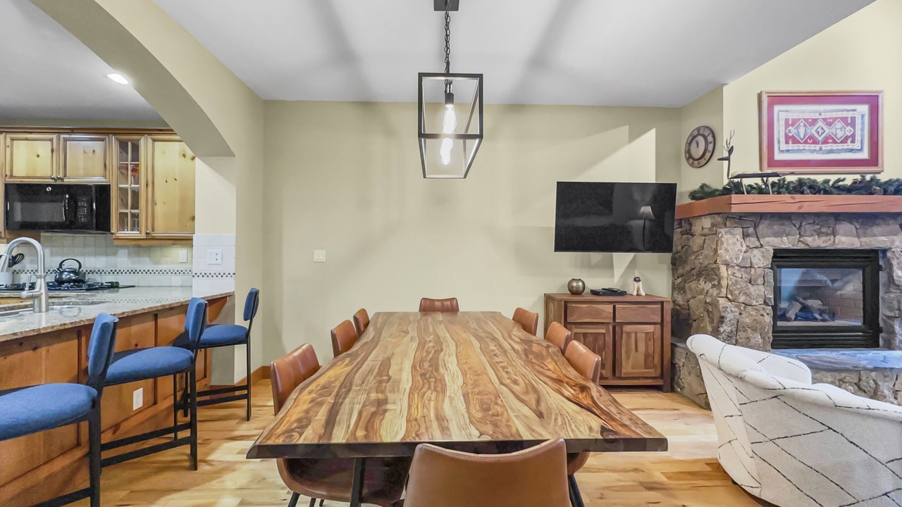 Photo of Livingroom in Copper Mountain Village