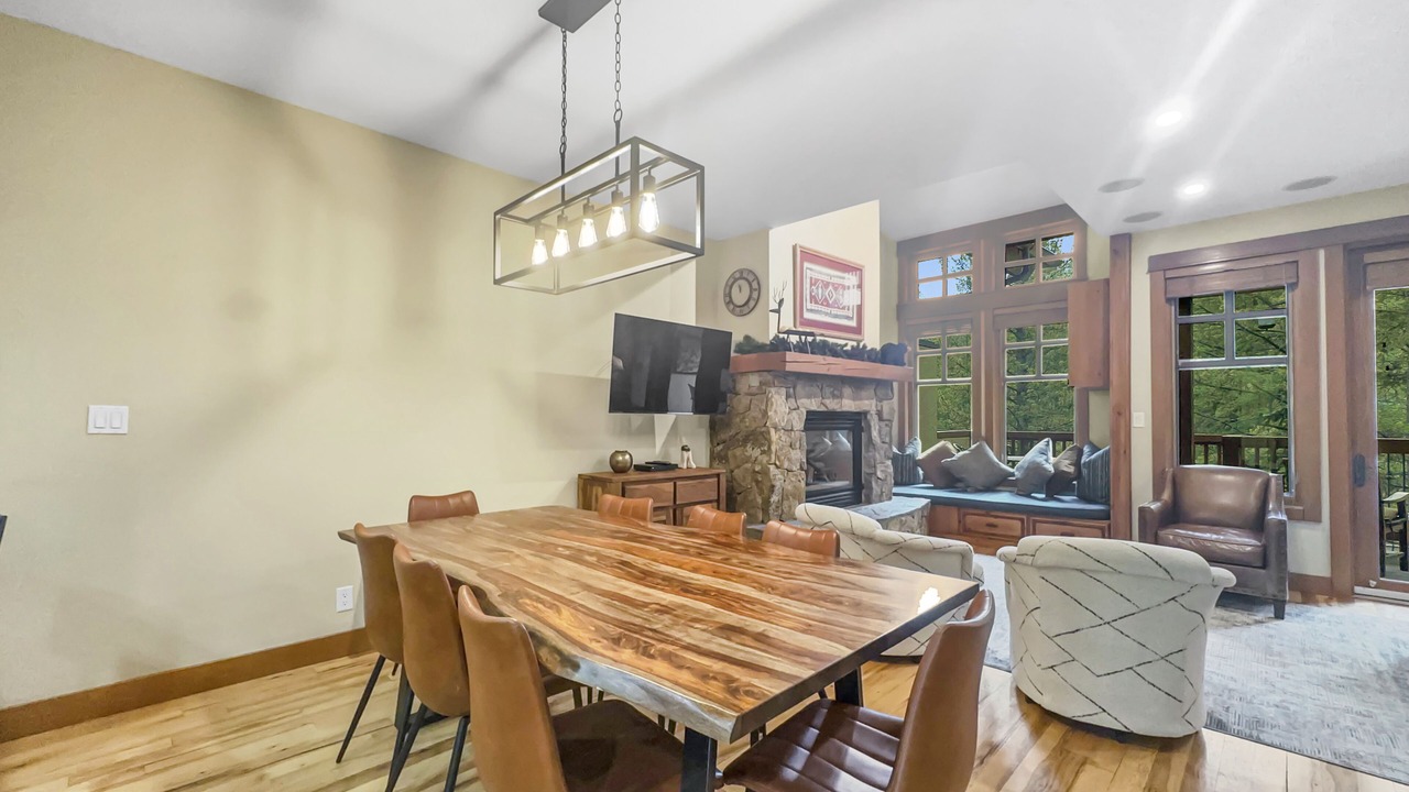 Photo of Livingroom in Copper Mountain Village