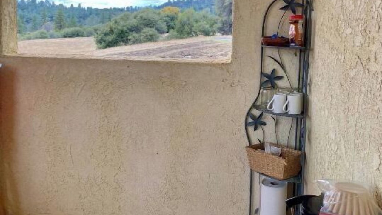 Photo of Others in Mariposa