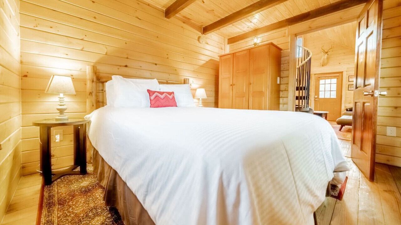 Photo of Bedroom in Estes Park