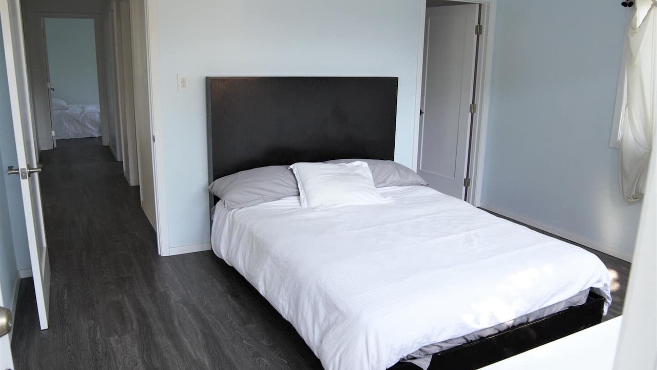 Photo of Bedroom in East Beach