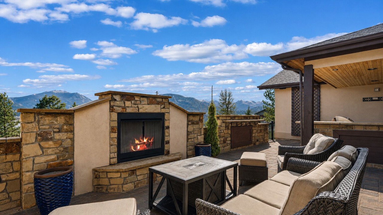 Photo of Patio Balcony in Estes Park