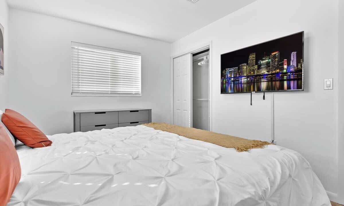 Photo of Bedroom in Driftwood