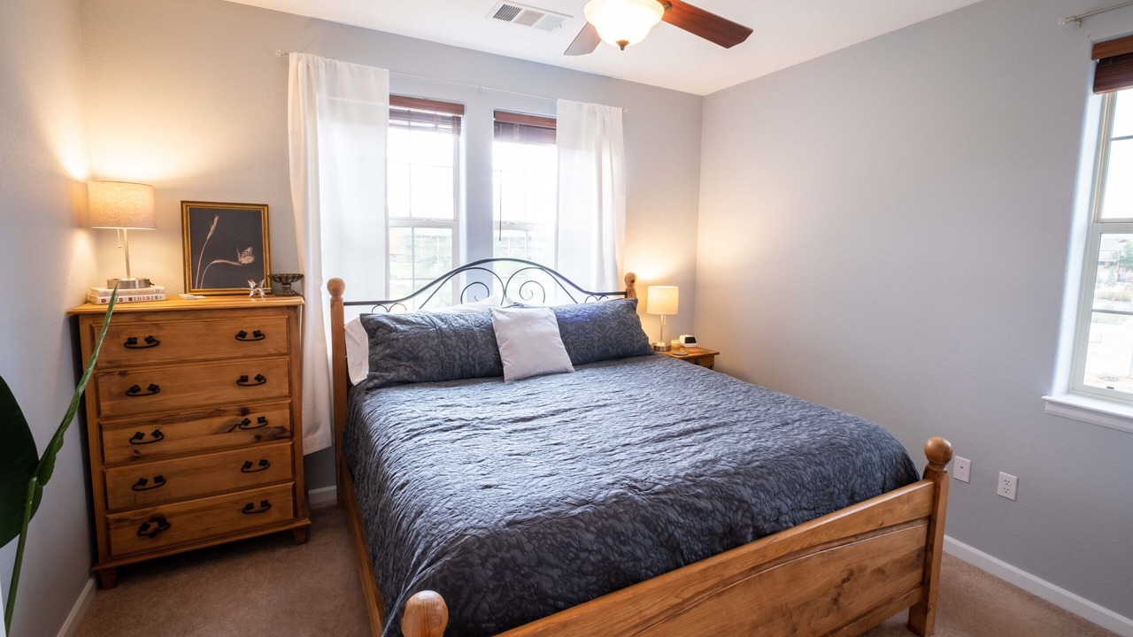 Photo of Bedroom in Silvercreek