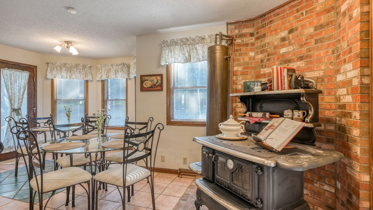 Photo of Kitchen in South Fork