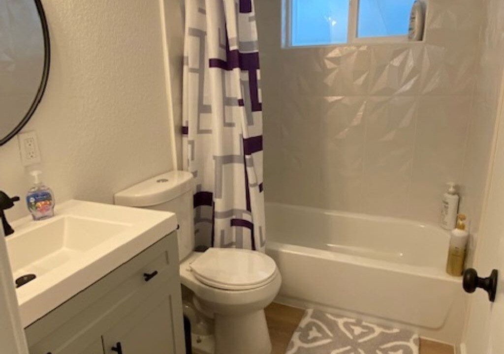 Photo of Bathroom in Dupont