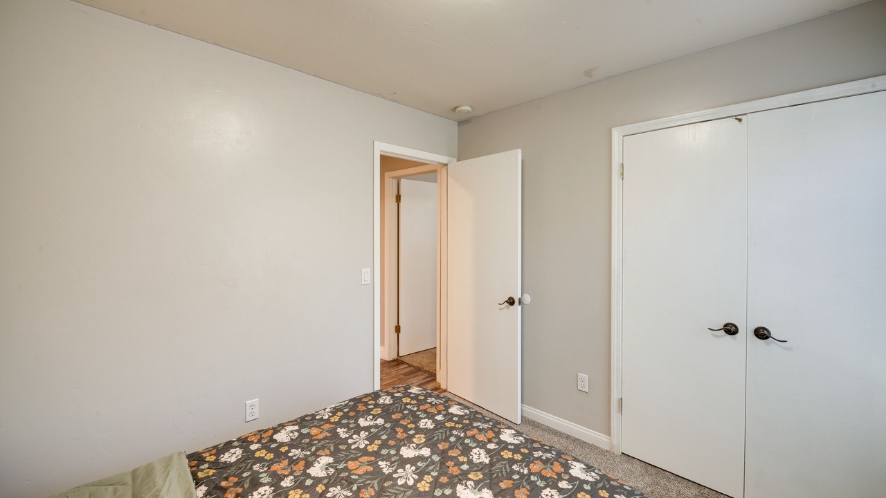 Photo of Bedroom in Pumpkin Center