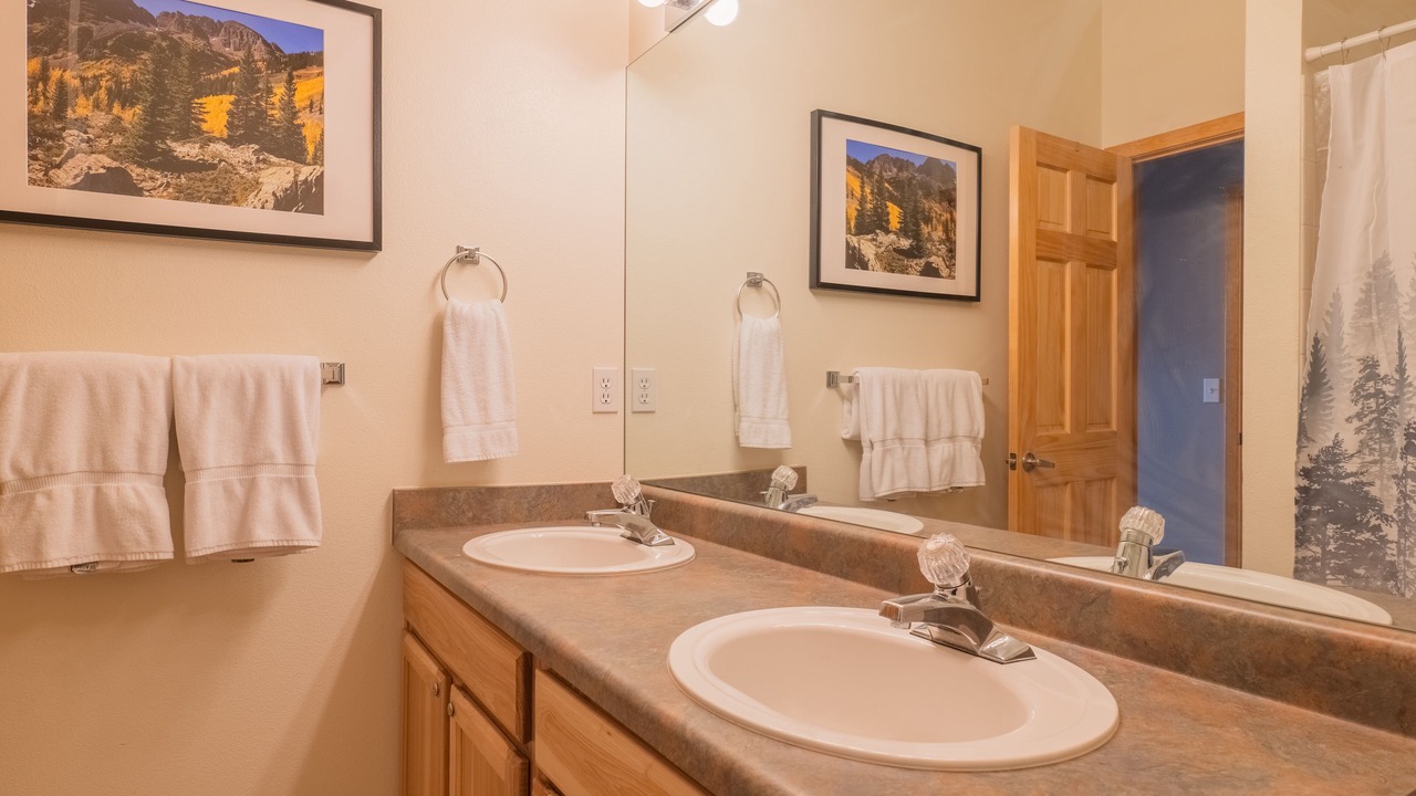 Photo of Bathroom in Wildernest