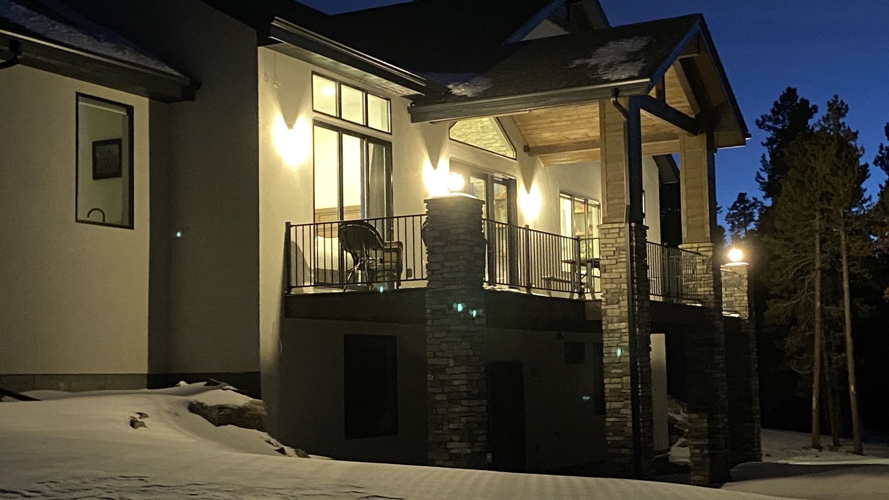 Photo of Outdoor in Black Hawk