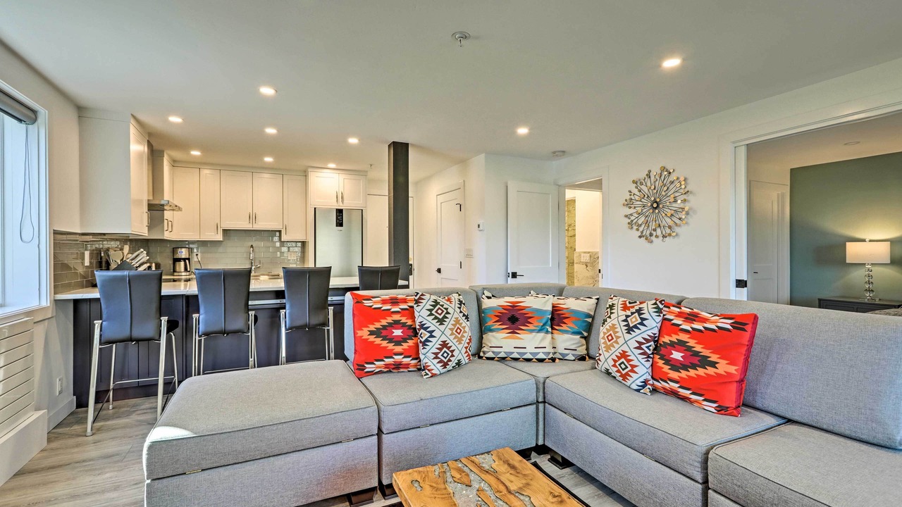 Photo of Livingroom in Snowmass Village